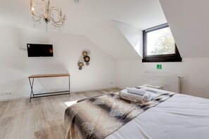 Appartement Classique, 2 chambres | Salle de séjour