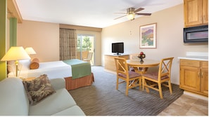 1 soverom, safe på rommet, strykejern/-brett og wi-fi (inkludert)