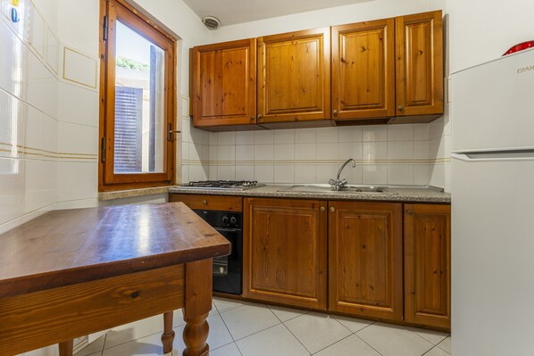 Departamento Confort, 4 habitaciones | Restaurantes