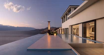 Dali Puyu VILLA Cliff Seaview Hotel