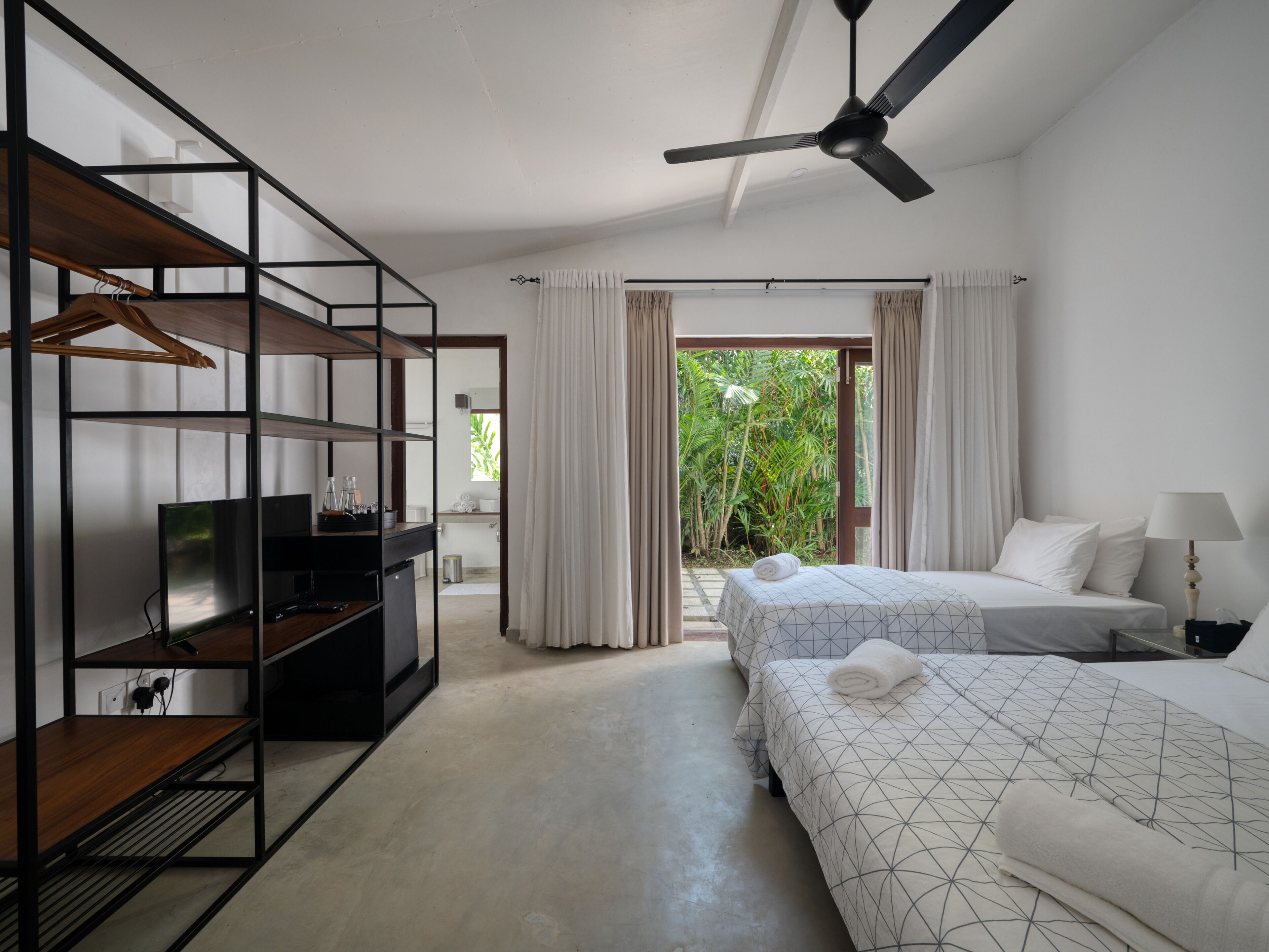 Huvila, jokinäköala | Äänieristys, vuodevaatteet