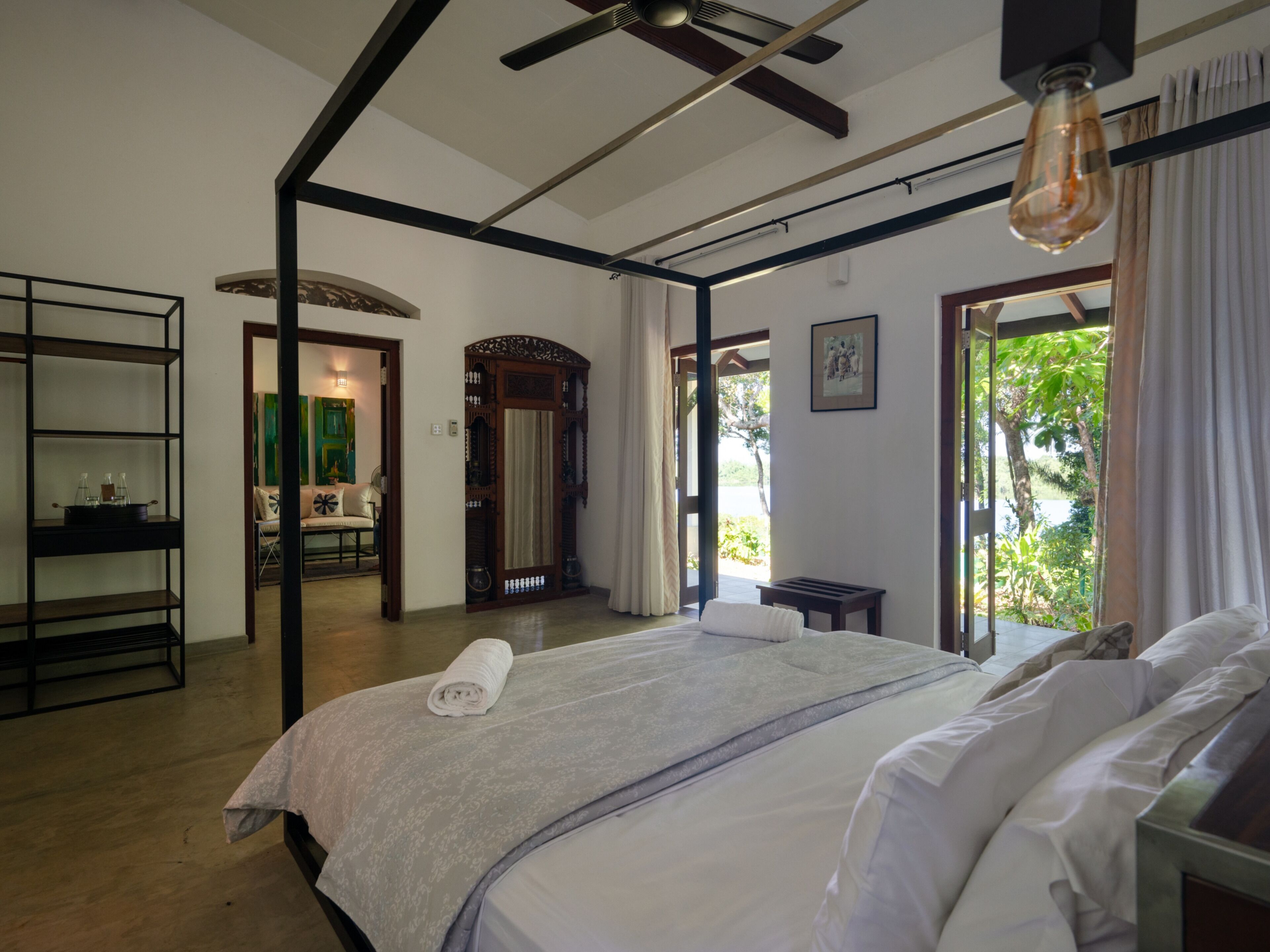 Villa, River View | Soundproofing, bed sheets