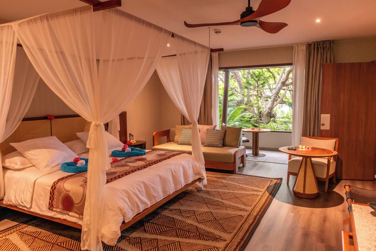 Deluxe Double or Twin Room, Balcony, Garden View | Premium bedding, pillowtop beds, minibar, desk