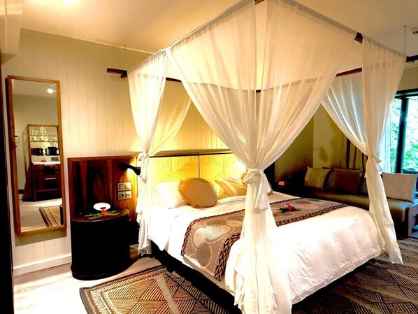 Desk - HOTEL WADRA BAY (Lifou)