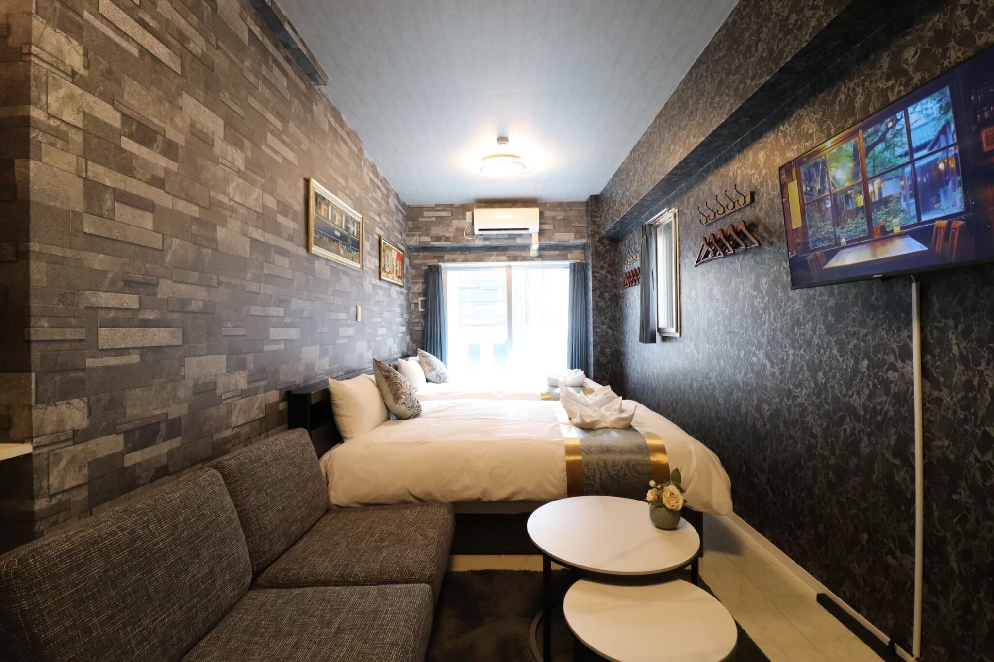 遮光カーテン、WiFi (無料)