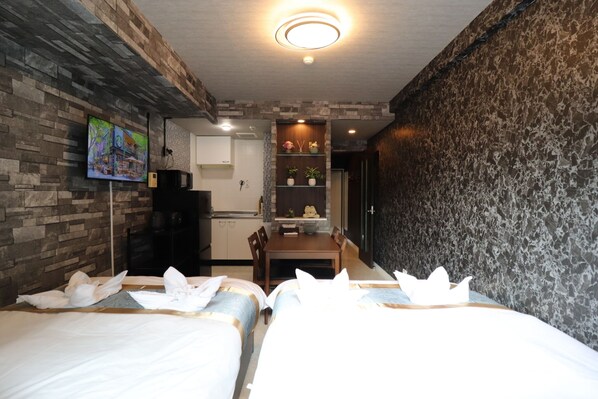 Blackout drapes, free WiFi