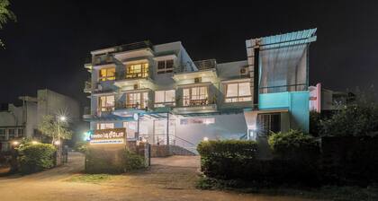 Treebo Sns Grand Inn