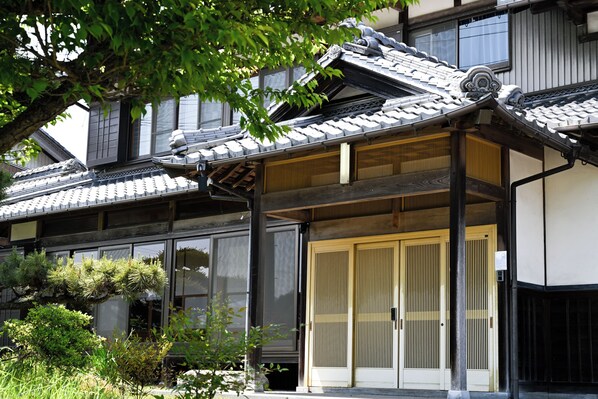 Exterior detail