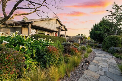 Pool, Hot Tub & Game Room | Near Sebastopol & Russian River | Baker Lane Retreat