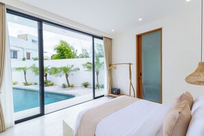 In-room safe, free WiFi