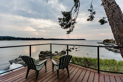 Pacific Comber, Anchored in Family Tradition