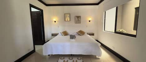 3 chambres, fer et planche à repasser, accès Internet