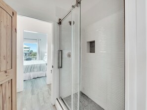 Interior - 6 Bedroom / 4 full, 3 half baths / Pool / Elevator/ Golf Cart (Navarre Beach)