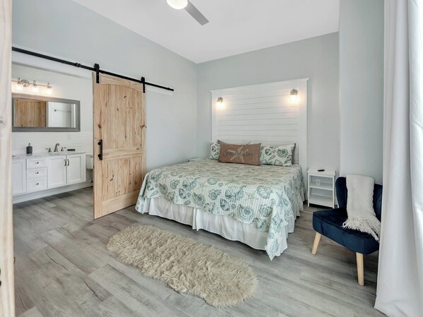 6 bedrooms, iron/ironing board, free WiFi