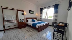 Luxury Double Room, Ocean View - Mario Ocean View (Uswetakeiyawa)