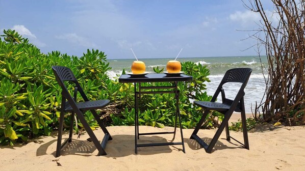 Exterior - Mario Ocean View (Uswetakeiyawa)