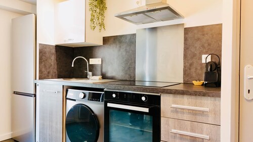 Juni - Climatisé & Balconnet