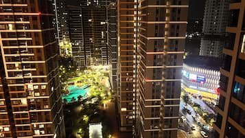 Romantic House, Balcony, Pool View | Lake view