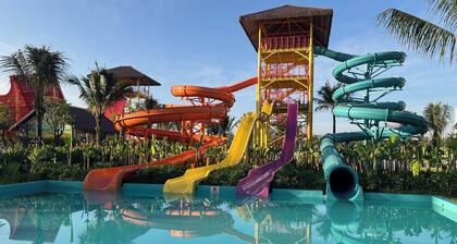 Vinhomes Grand Park-Masterise Center