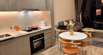 Vinhomes Grand Park-Masterise Center