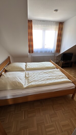 1 Schlafzimmer, Bügeleisen/Bügelbrett, WLAN, Bettwäsche