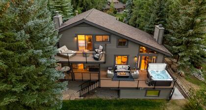 Stonecreek Summit | 6BR LUXE Retreat W/Hot Tub