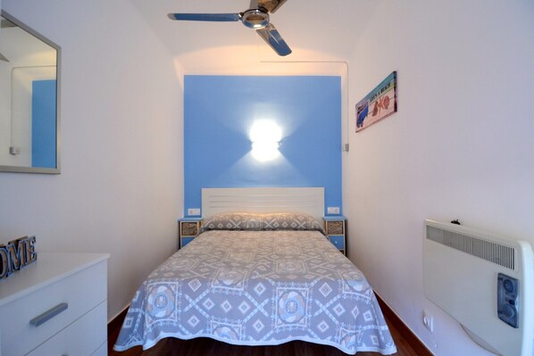 1 bedroom, iron/ironing board