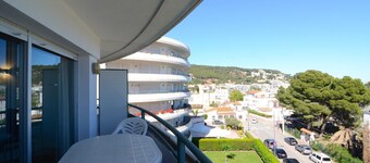 Apartment near town with 2 rooms