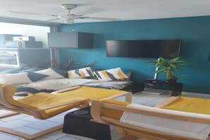 تلفزيون ذكي