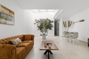 TV - Ocean Confort (PB) by Escape Home (Arrieta)