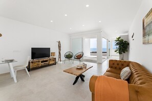 TV - Ocean Confort (PB) by Escape Home (Arrieta)