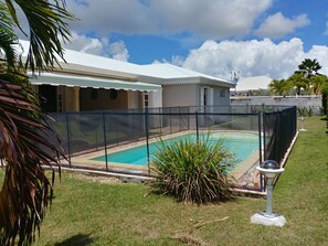 Pool - VILLA Hibiscus 8/9 Saint François accès plage 70m (Saint-François)