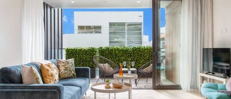 Televisión y estéreo