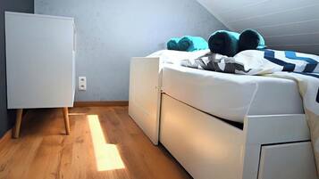 3 Schlafzimmer, Bügeleisen/Bügelbrett, Reisekinderbett, kostenloses WLAN