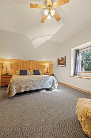 3 quartos, escrivaninha, Wi-Fi de cortesia, roupa de cama