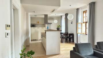 In-room safe, blackout curtains, soundproofing, iron/ironing board