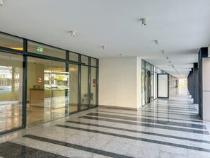 Esterni