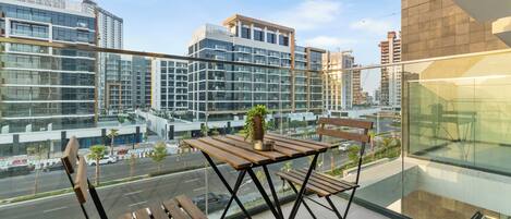 Deluxe Studio | Balcony