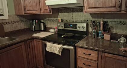 Comfortable 3 level townhouse