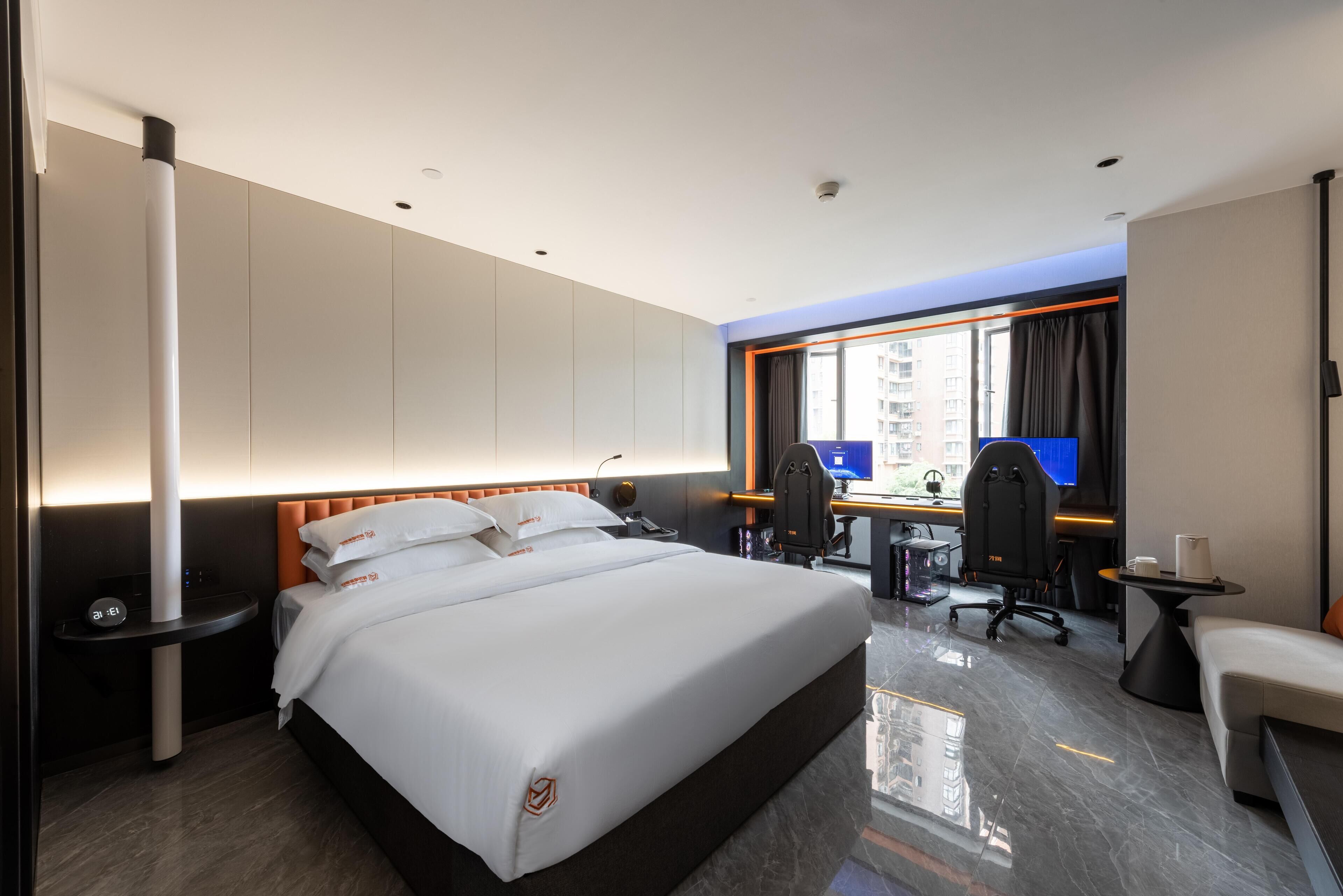 Colchones con efecto memoria y espacio para trabajar con laptop 