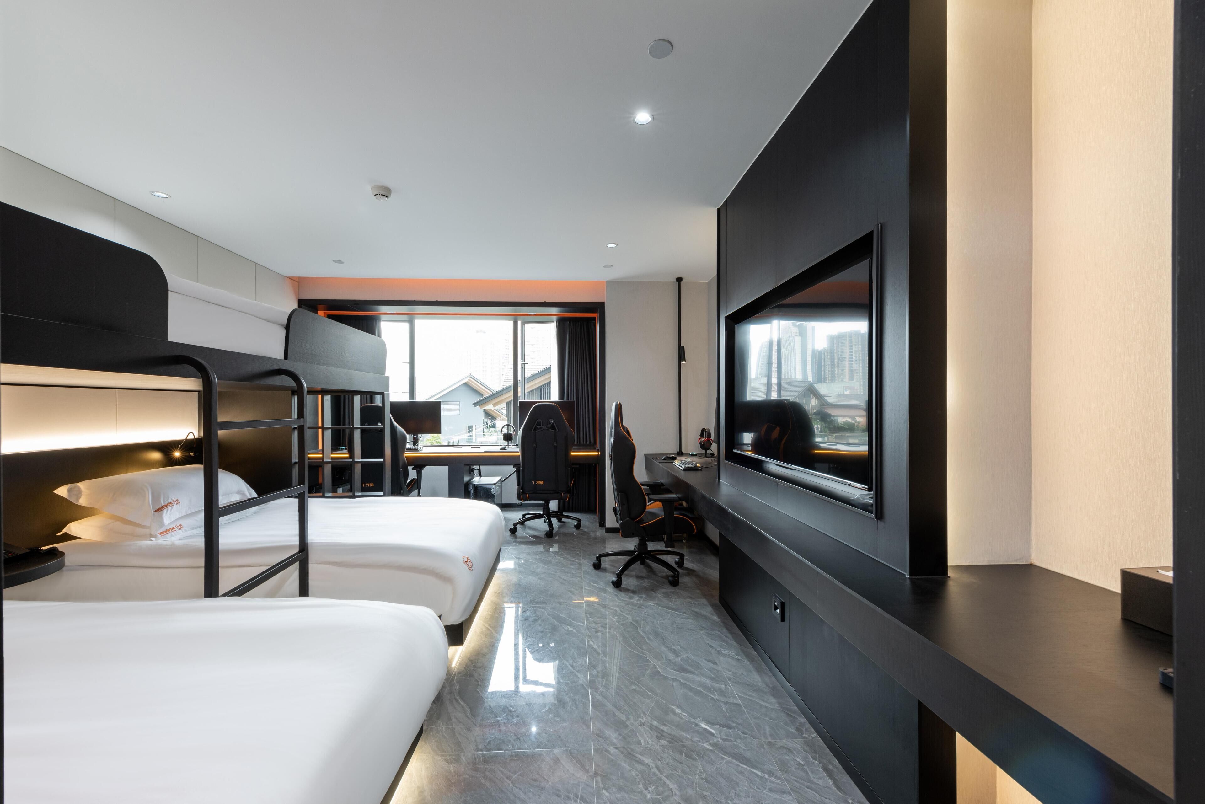 Colchones con efecto memoria y espacio para trabajar con laptop 