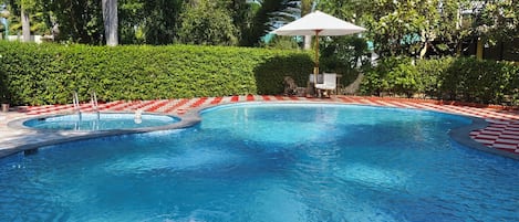 Piscine couverte