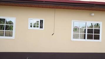 Enceinte de lâhĂ©bergement