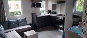 Mobil Home 4/6 persons camping Les Charmettes very quiet place