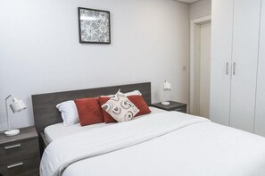 1 bedroom, Internet - Chic 1-bedroom apartment with fitness room and AC in vibrant Accra (Accra)