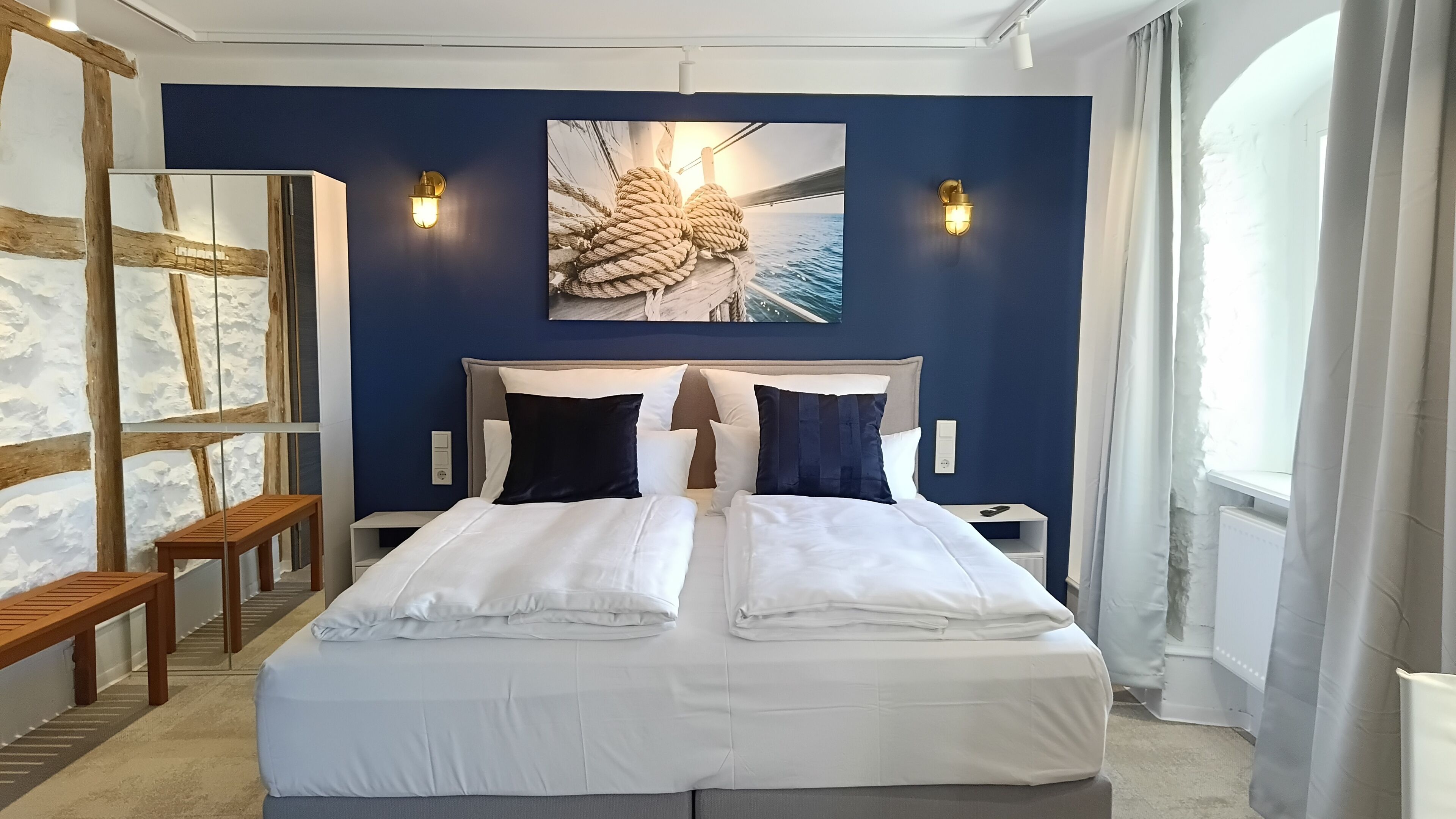 1 bedroom, internet, bed sheets