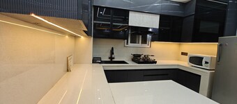 Charming 3-bedroom house with AC in New Delhi central 3bhk
home...away home.