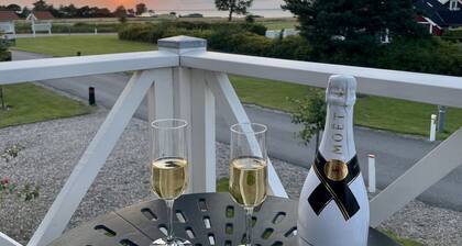 "Dior" - 300m from the sea by Interhome