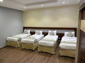 Comfort Quadruple Room, City View