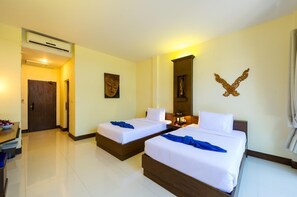 Deluxe Twin Room | Free WiFi